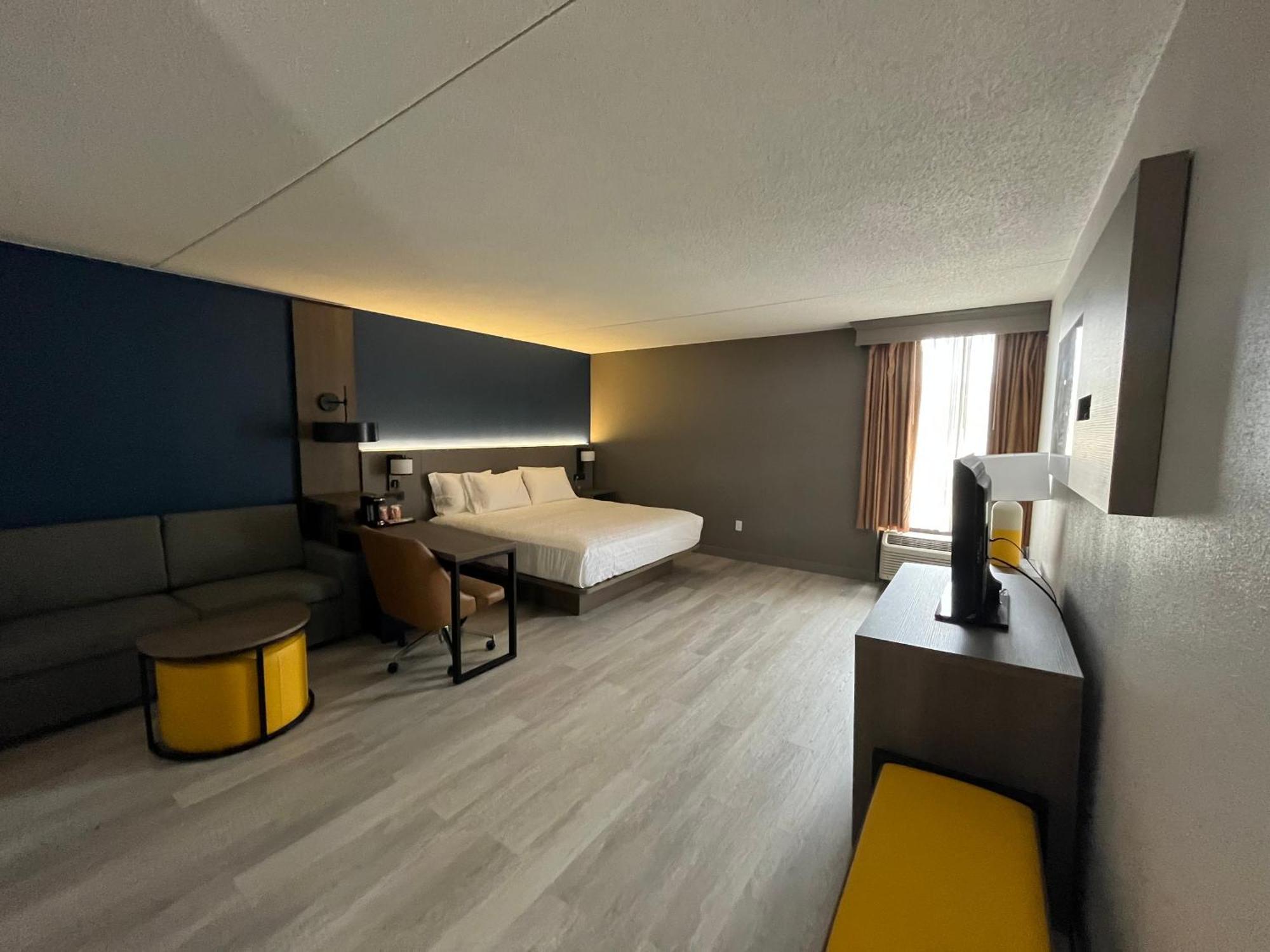 Baymont By Wyndham Johnson City/Binghamton Esterno foto